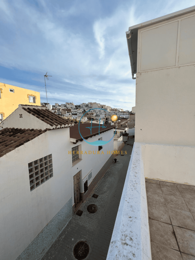 Town House for Sale in La Herradura