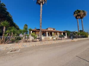 Country House for sale in Bigastro