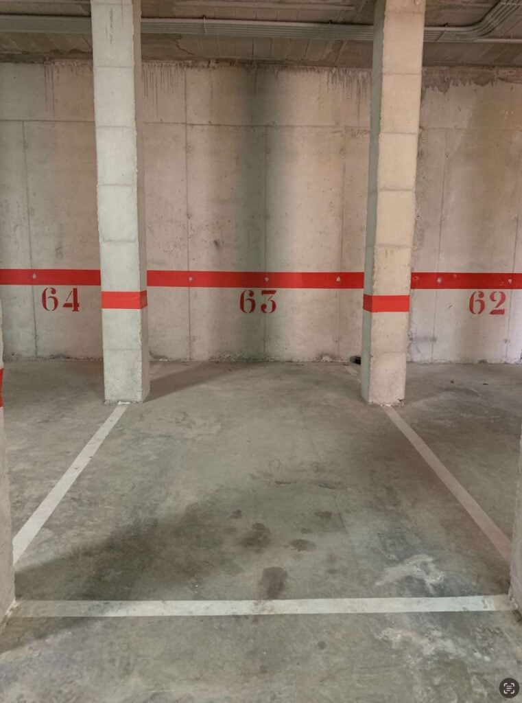 Garage for Sale in Orihuela