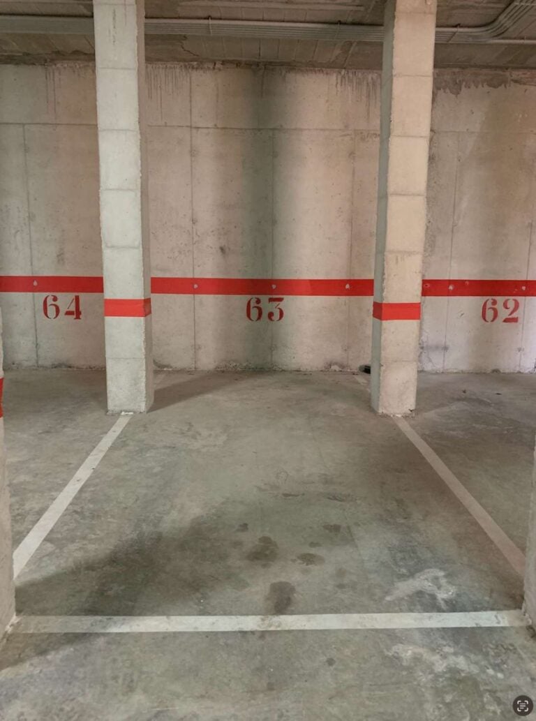 Garage for Sale in Orihuela