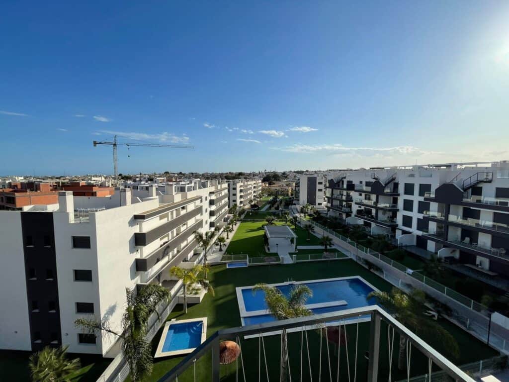 Penthouse for Sale in Villamartin