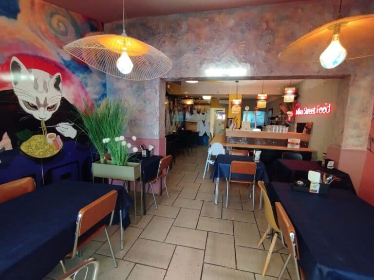 Commercial for Sale in Denia