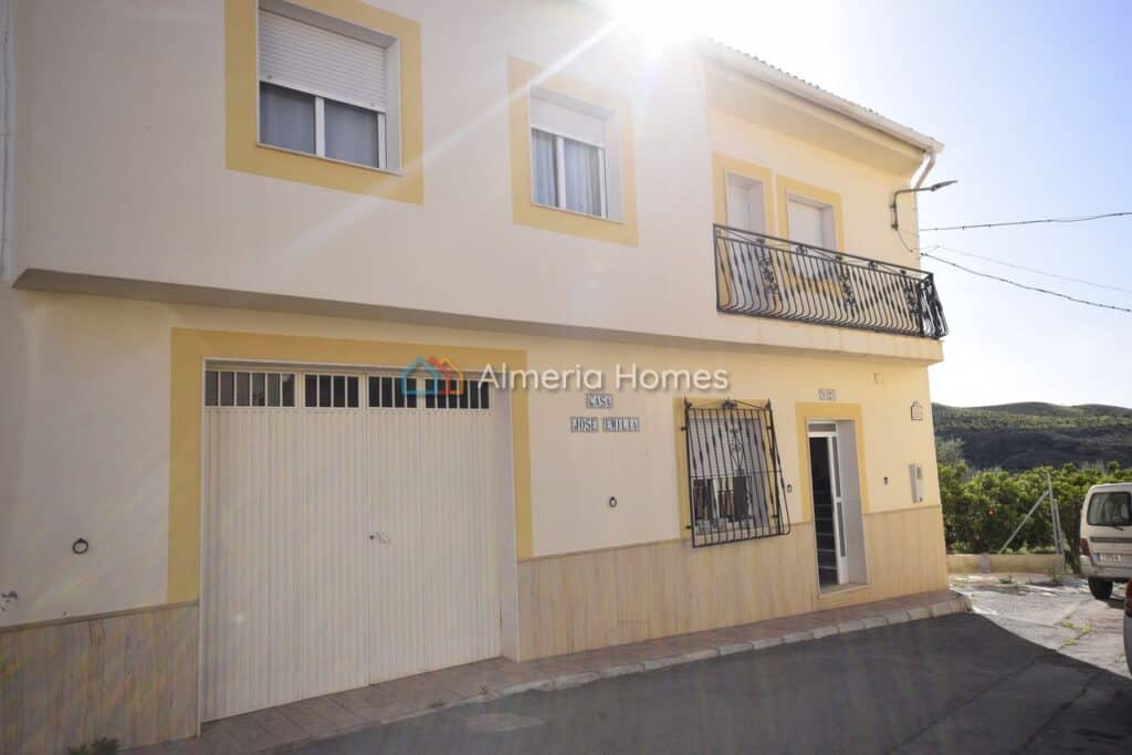 Country House for Sale in Albox