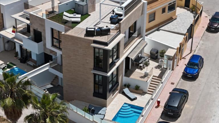 villa for Sale in Villamartin