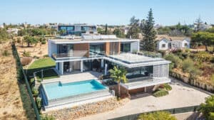 Villa for Sale in Albufeira