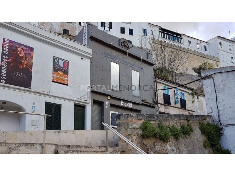 Commercial for Sale in Mahon