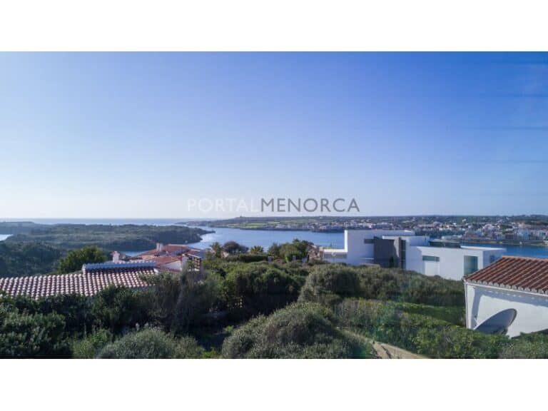 Plot for Sale in Cala Llonga