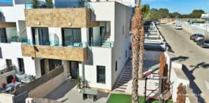 Town House for Sale in Villamartin