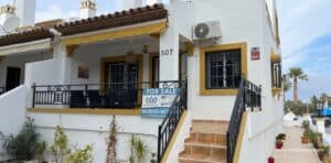Town House for Sale in Villamartin