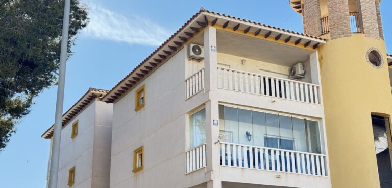 Apartment for Sale in Orihuela Costa