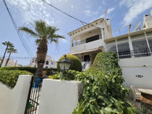 Penthouse for Sale in Villamartin