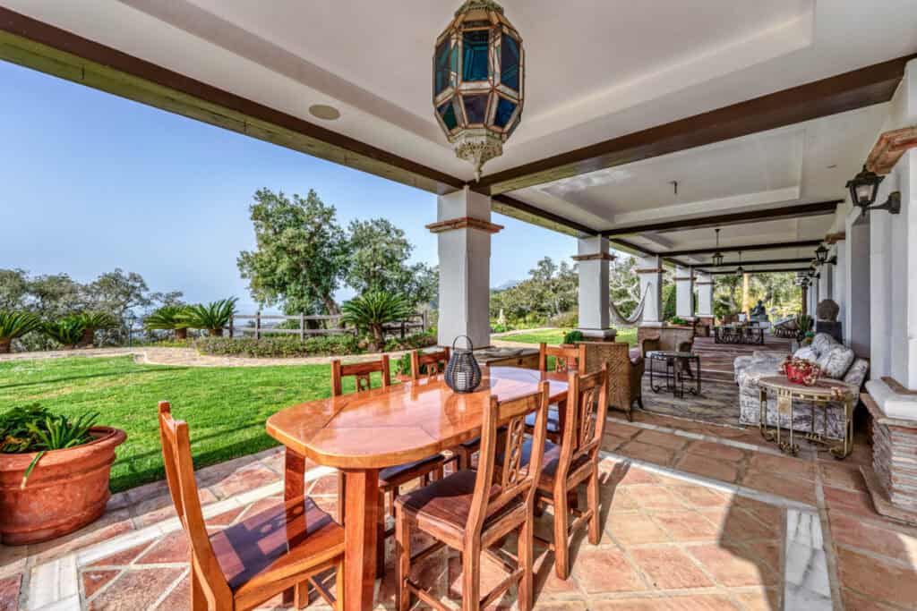 Villa for Sale in Marbella East