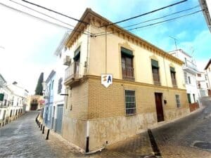 Town House for Sale in Illora