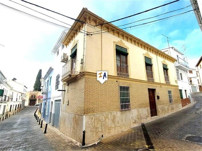 Town House for Sale in Illora