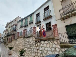 Town House for Sale in Luque