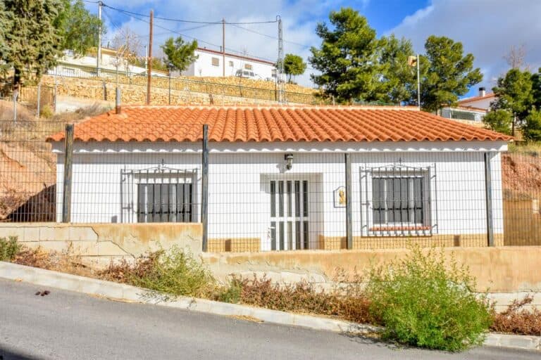 villa for Sale in TABERNO