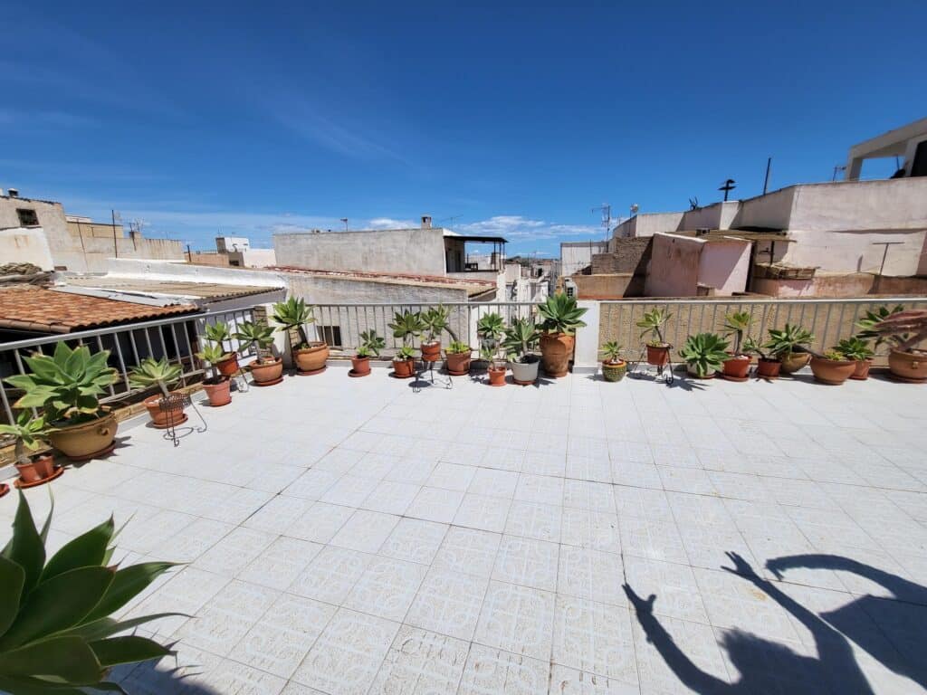 Town House for Sale in Turre