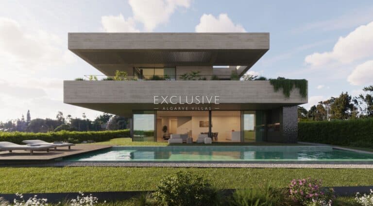 Villa for Sale in PRAIA DA LUZ