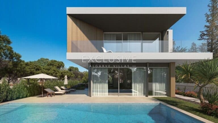 Plot for Sale in ALBUFEIRA