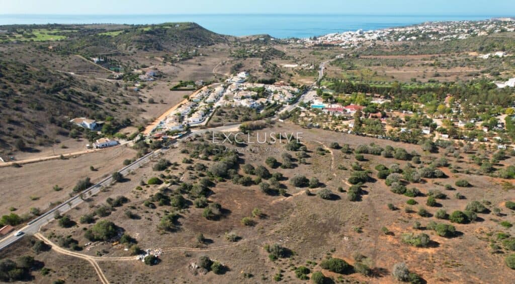 Plot for Sale in PRAIA DA LUZ