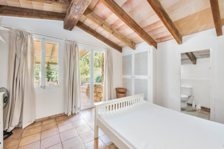 Country House for Sale in Capdepera