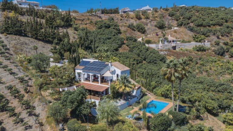 Villa for Sale in Frigiliana