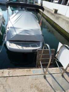 Commercial for Sale in La Herradura