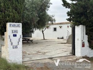 Country House for Sale in Taberno