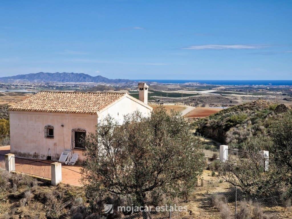 Country House for Sale in Los Gallardos