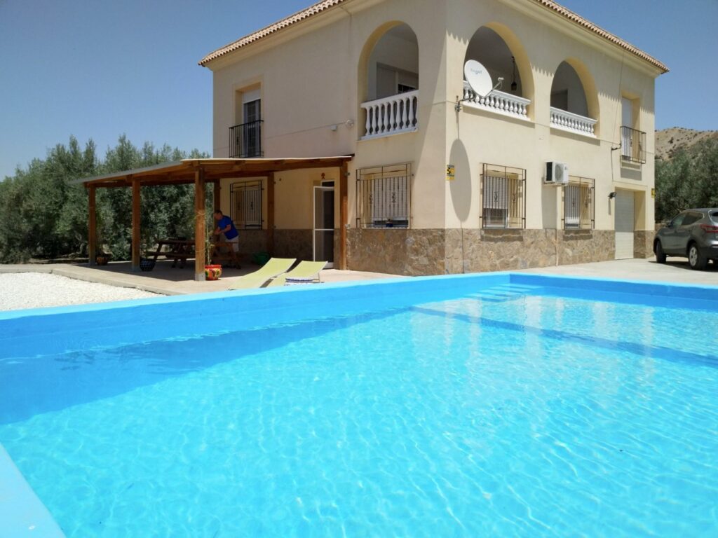 Casa con terreno for sale in Alsodux
