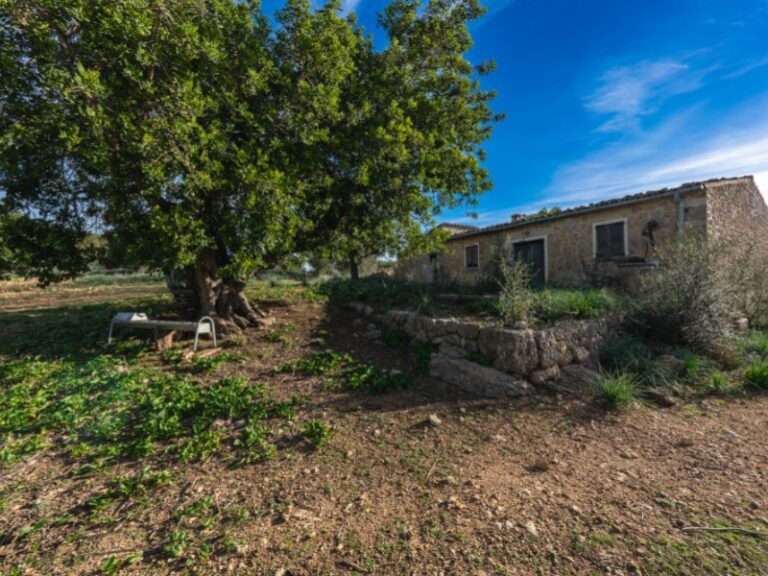 Country House for Sale in Alaró