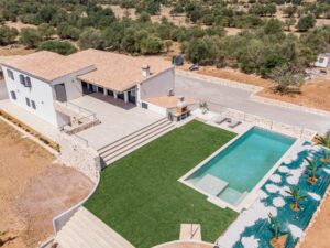 Country House for Sale in Campos