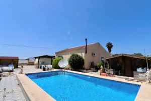 Country House for sale in Almoradí