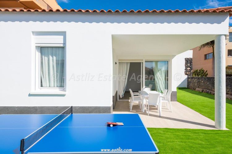 villa for Sale in Amarilla Golf