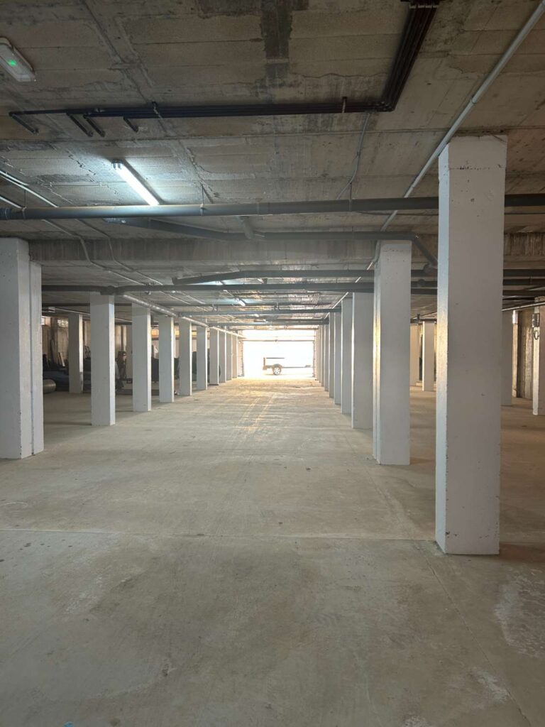 Garage for Sale in Orihuela