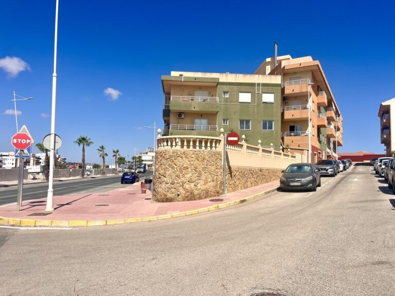 apartment for Sale in San Miguel de Salinas
