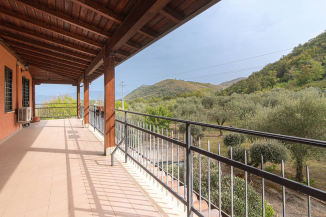 Villa for sale in Falvaterra