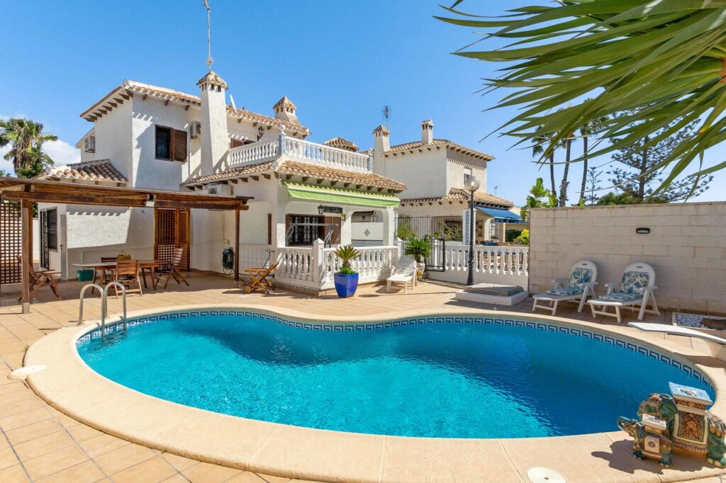 Villa till salu i La Zenia