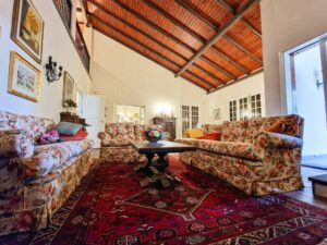 villa for Long Term Rental in Ragalna