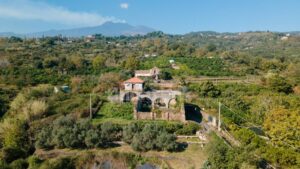 country house for Sale in Giarre