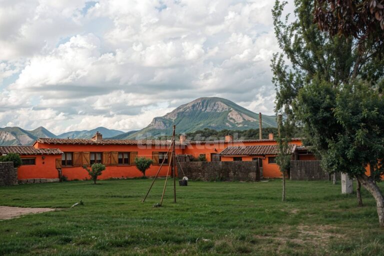 country house for Sale in Castrejon De La Pena