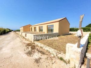 Commercial for Sale in Portopalo di Capo Passero