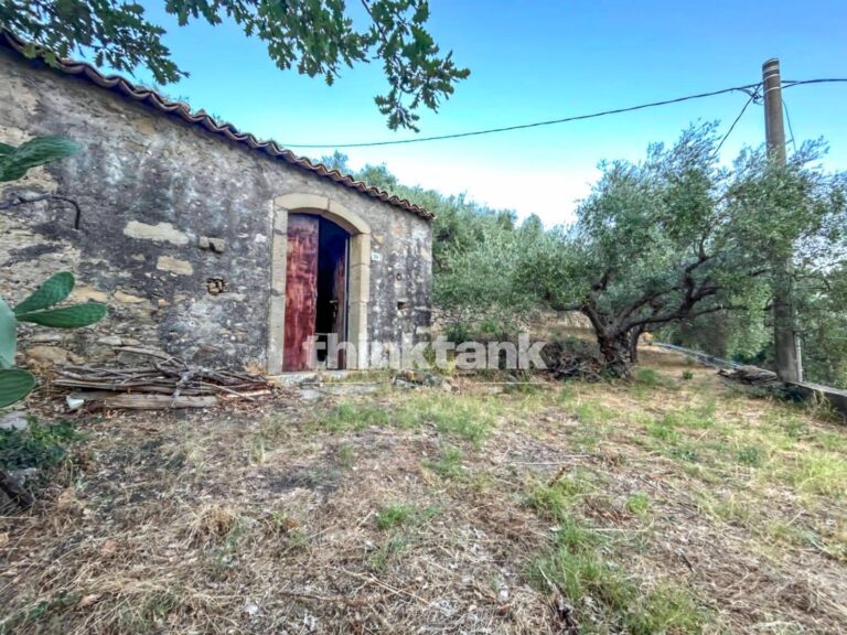 country house for Sale in Piedimonte Etneo
