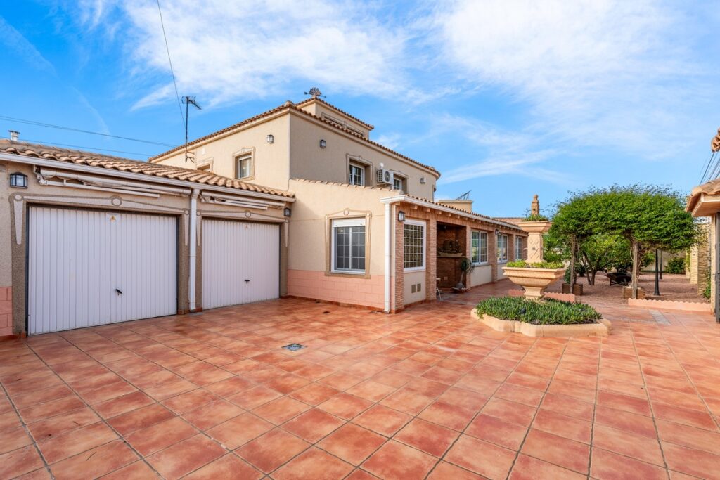 Villa à vendre à Torrevieja