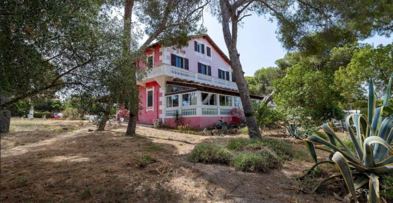 villa for Sale in Palma de Mallorca