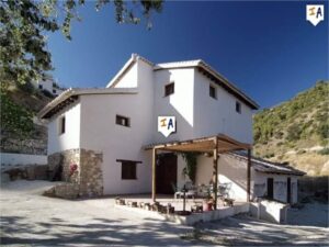 Country House for Sale in Montefrio