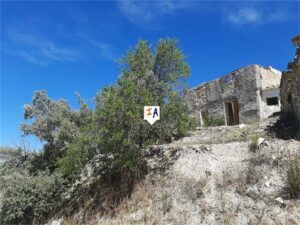Country House for Sale in Frailes