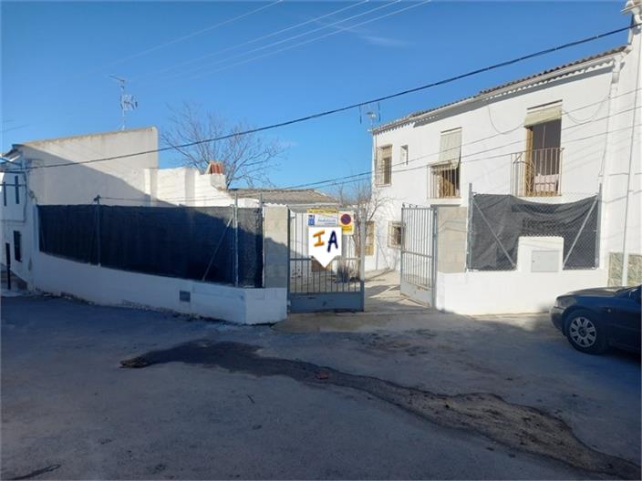 Town House for Sale in La Rabita