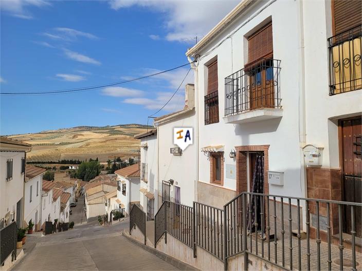 Town House for Sale in Cacin
