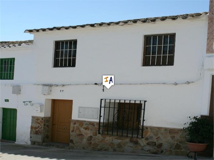 Town House for Sale in Encinas Reales